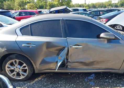 2014 Nissan Maxima 3.5 Sv from USA, damaged, VIN 1N4AA5AP6EC461404